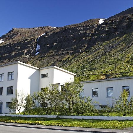 Comfy Guesthouse Westfjords Sudureyri Buitenkant foto