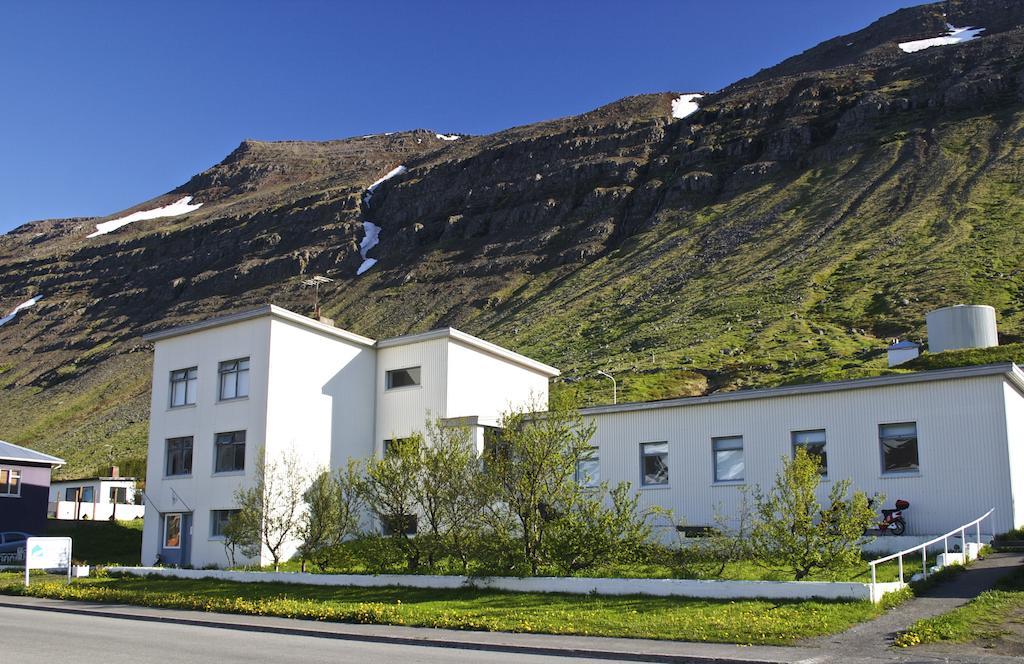 Comfy Guesthouse Westfjords Sudureyri Buitenkant foto